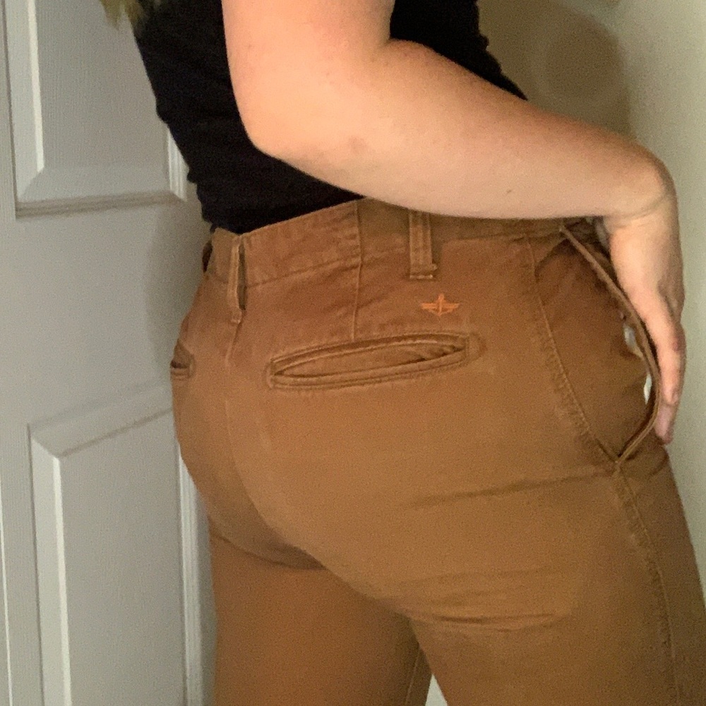 [SOLD] Dockers Men’s Skinny Jeans Camel